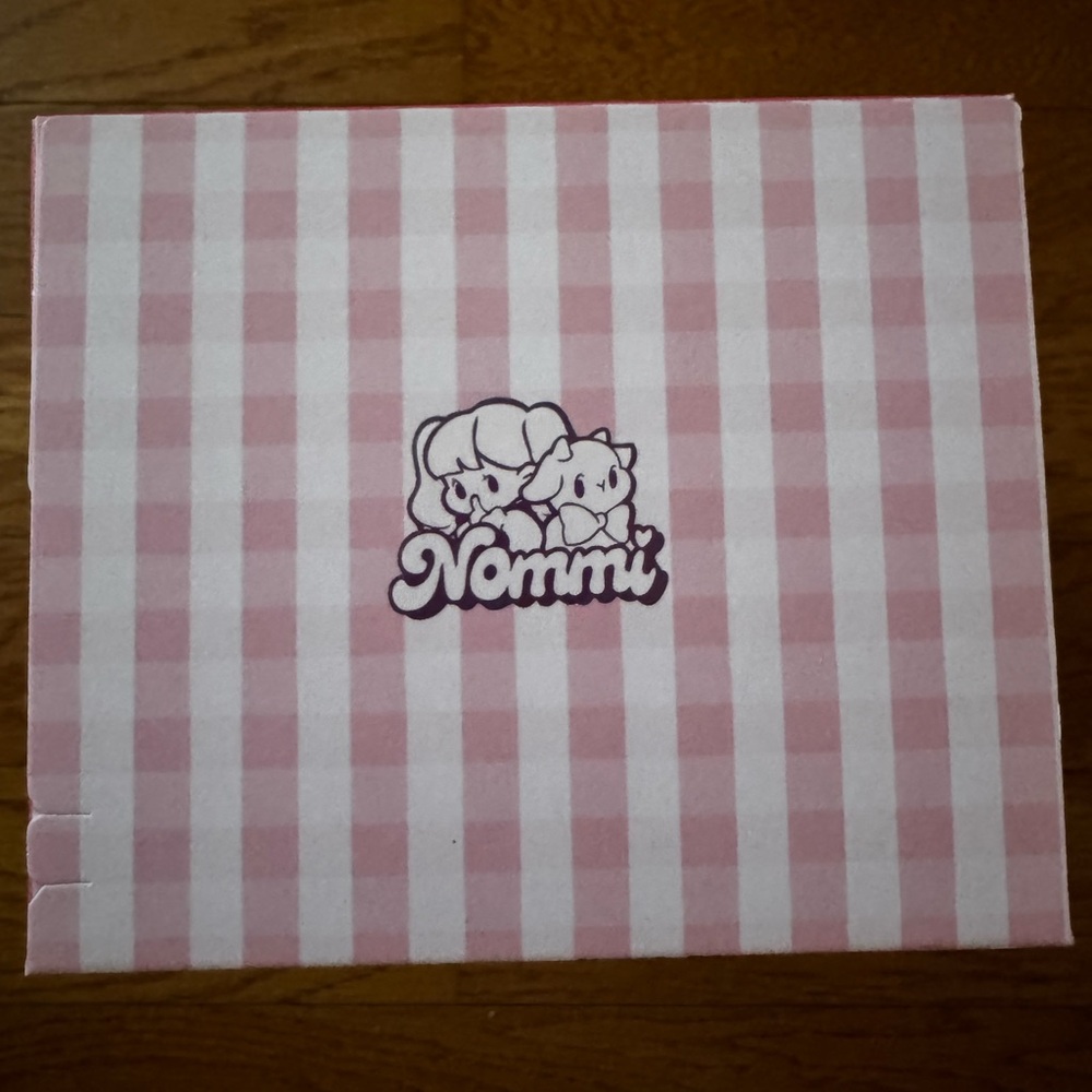 NOMMI Interesting Fruits Plush keychain - Picture 6 of 6